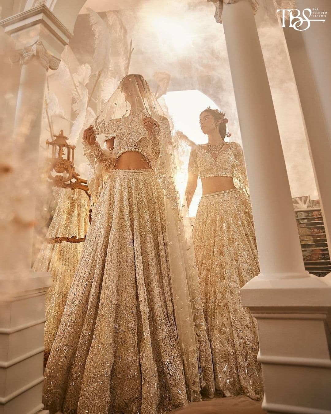 THE WEDDING GUIDE FOR PRETTY GIRLS