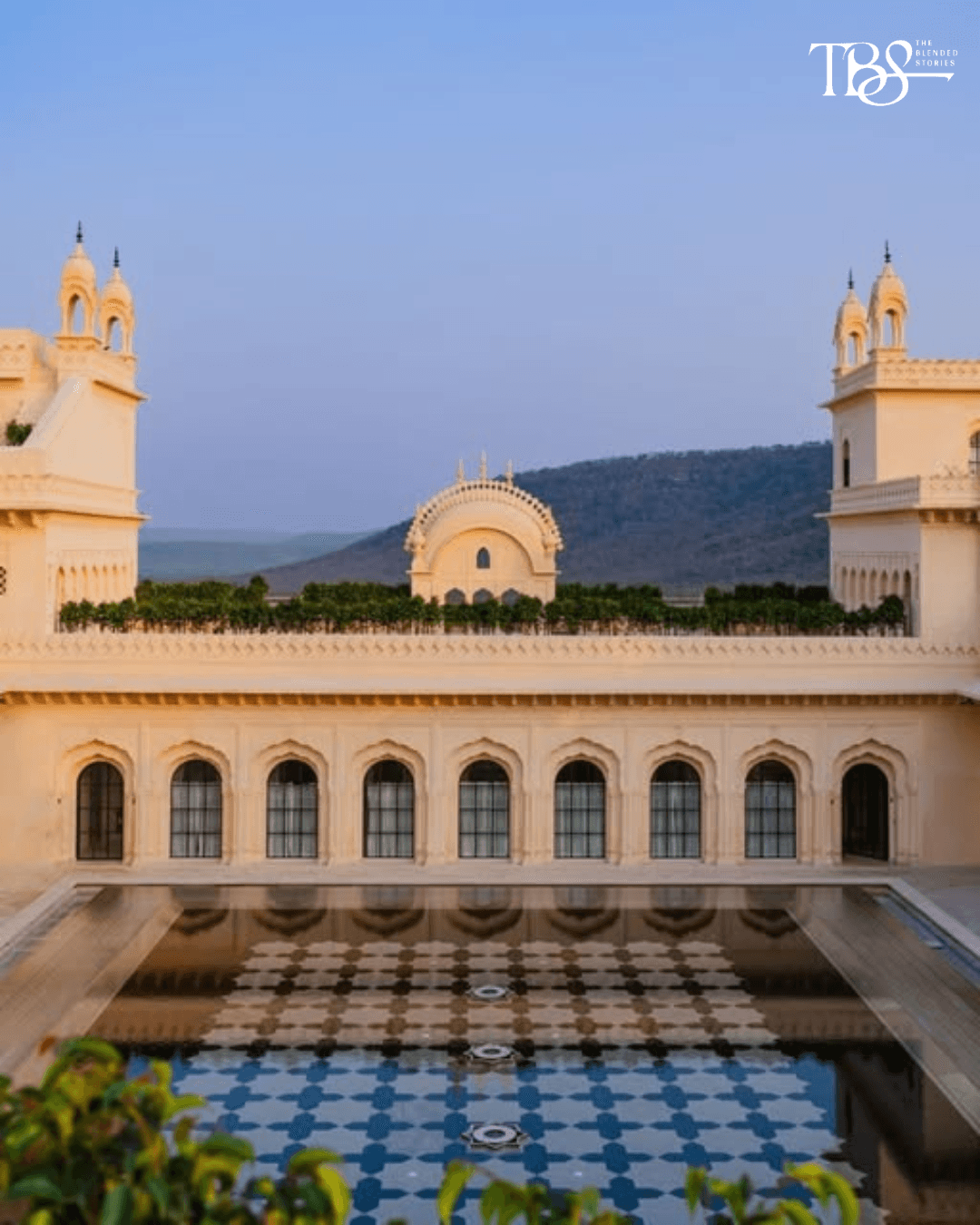 THE OBEROI RAJGARH PALACE, KHAJURAHO