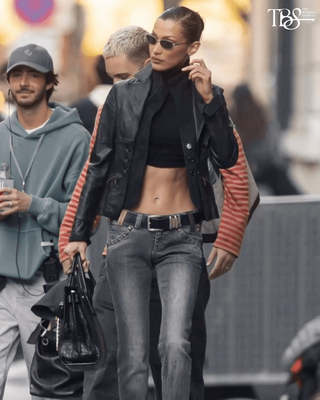 THE RETURN OF 
THE LOW WAIST