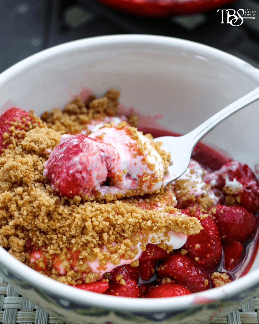 DECONSTRUCTED CHEESECAKE  - The cheesecake, just without the rules.