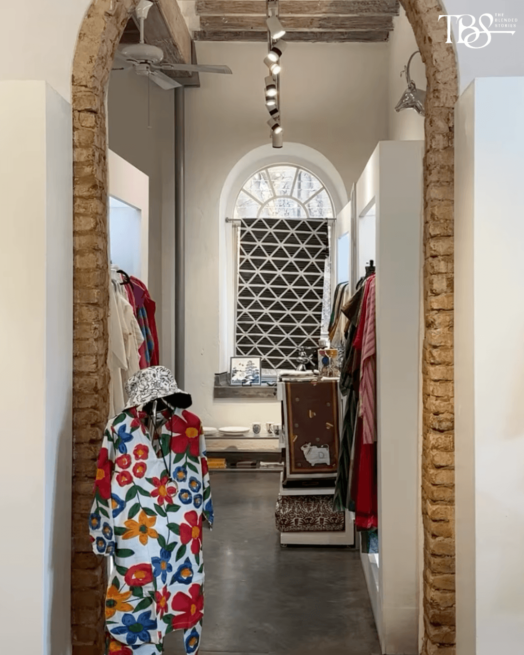 Cinnamon — A restored colonial bungalow in Halasuru that brings together Indian fashion,  homeware, craft and design in an intimate heritage setting.