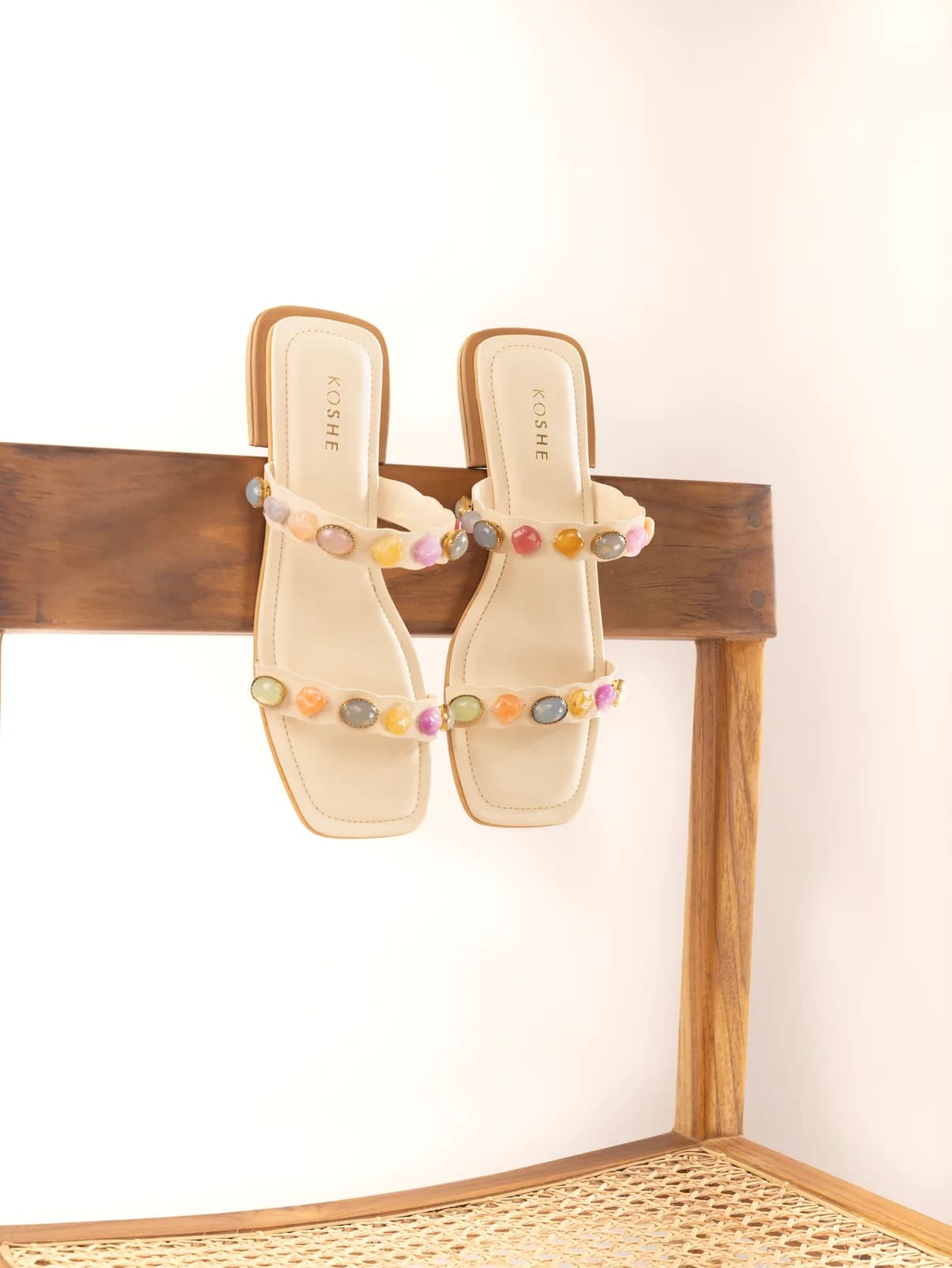 Sandals: Style should move with you.