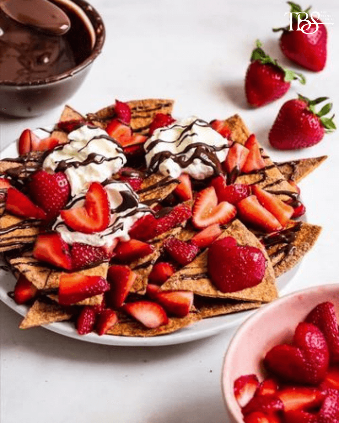 DESSERT NACHOS - Because nachos were never meant to be savoury only.